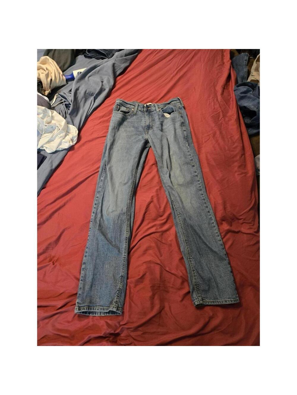 Levis Signature Jeans Mens 30x32 Athletic Fit Blue Denim Pants